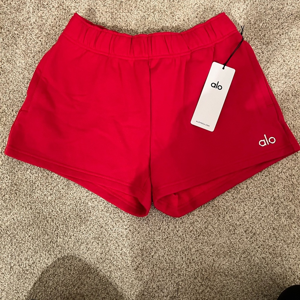 ALO Yoga Accolade Shorts in Bold Red